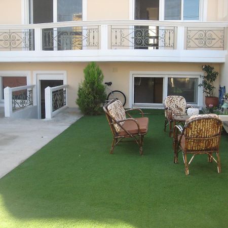 ארטמידה Rea'S Guest House מראה חיצוני תמונה